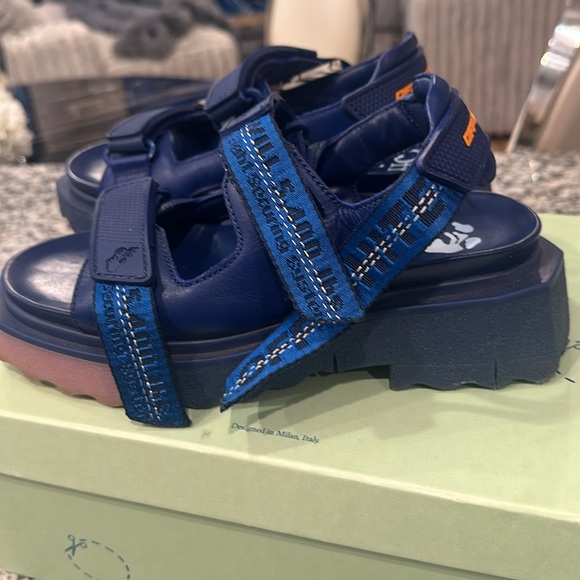 Women Blue Sandals - Picture 8 of 17